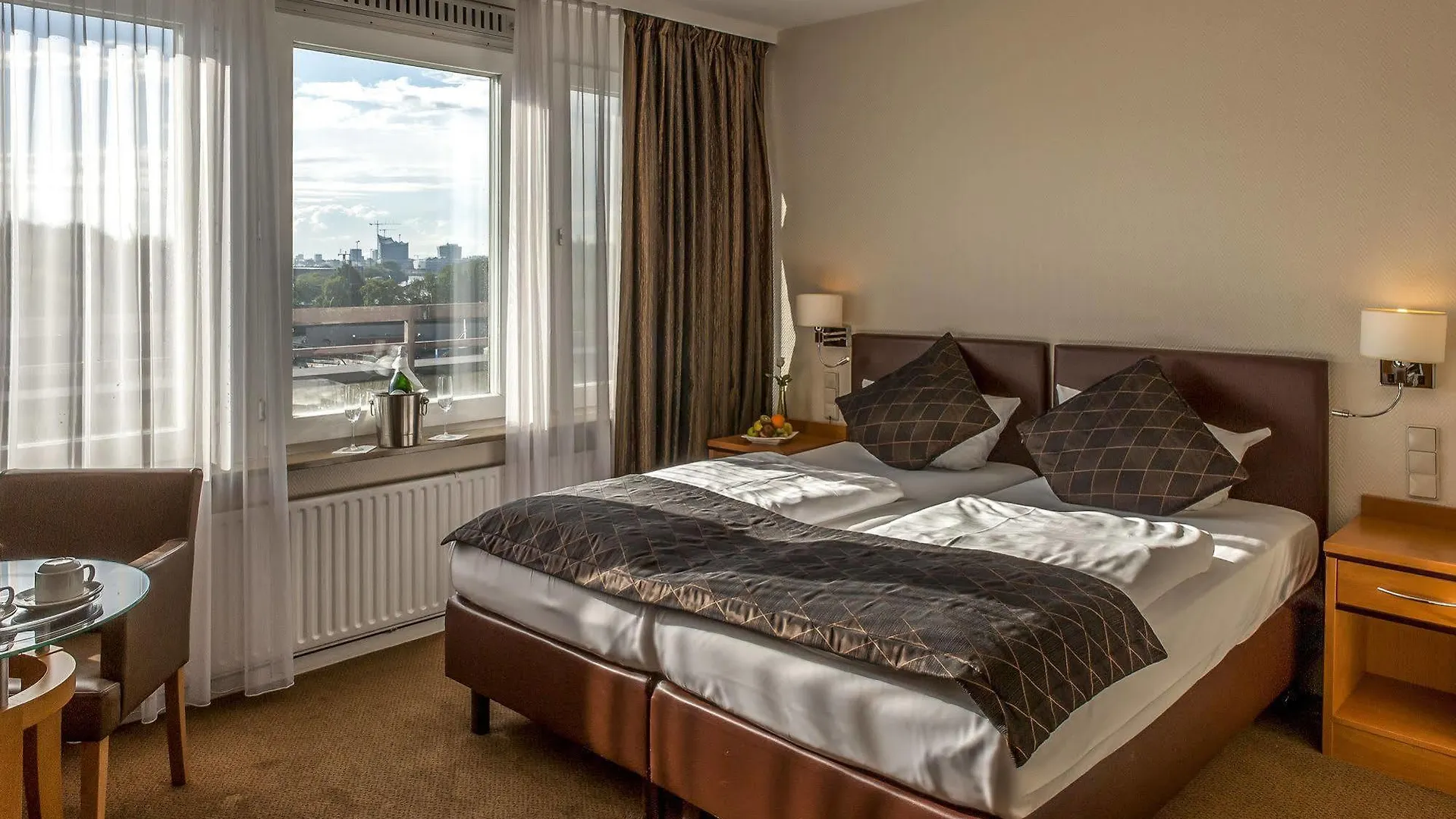 Leonardo Hotel Hamburg Elbbrücken